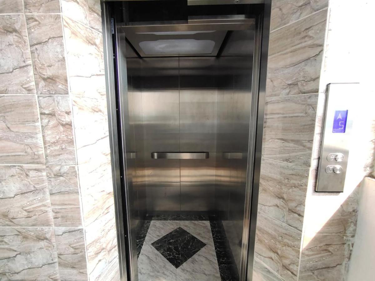 Fuji Residence Jakarta Eksteriør billede